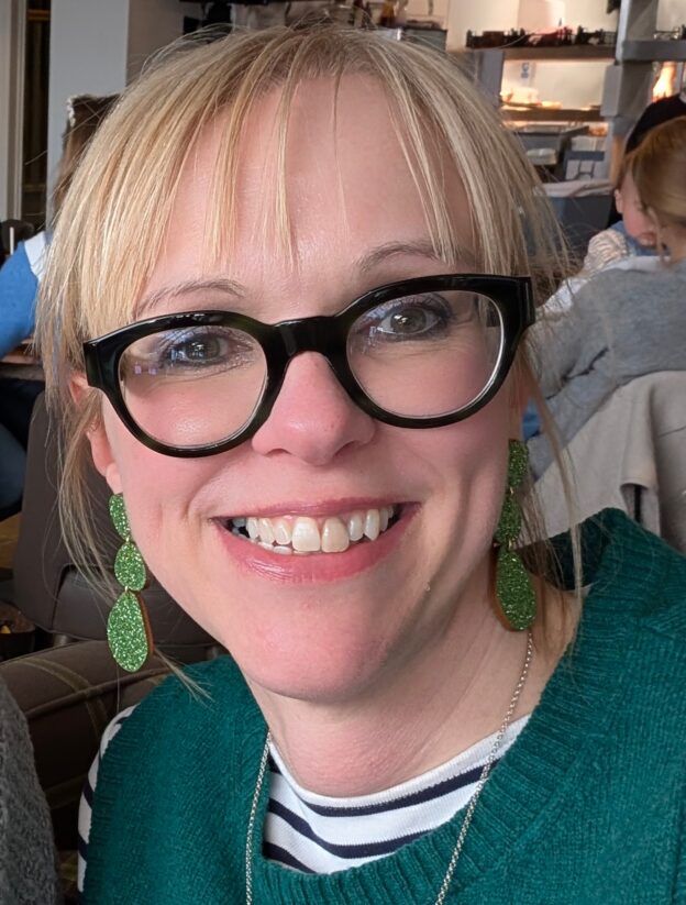Alison Iliff Headshot
